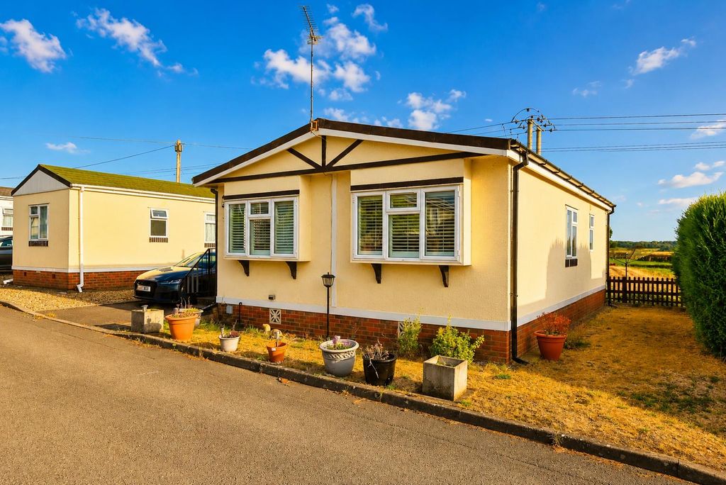 Property photo 1 of 11 1.Png
