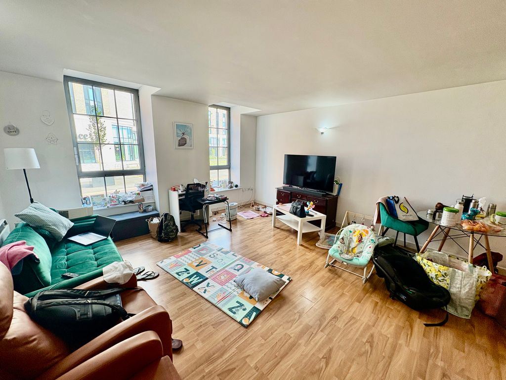 Property photo 2 of 7