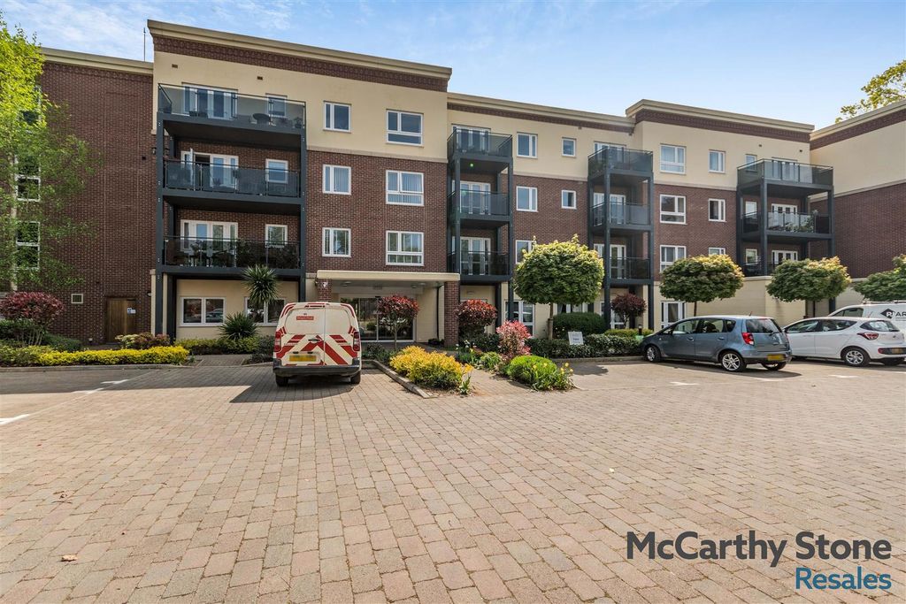 Property photo 1 of 16 8687085-Exterior01.Jpg