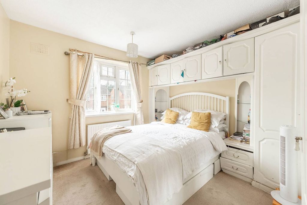 Property photo 3 of 10