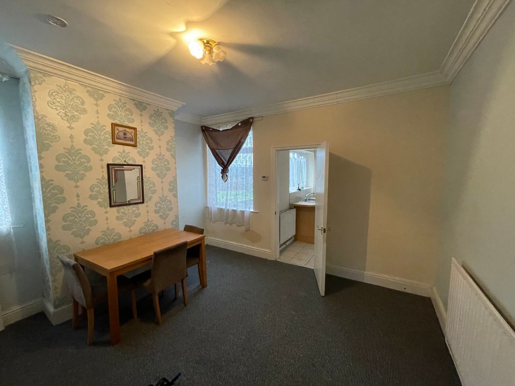 Property photo 3 of 13 Dining Room