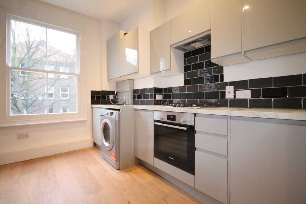 Property photo 2 of 8 Kitchen