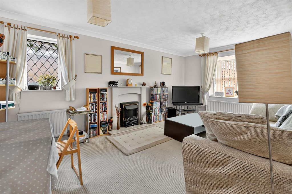 Property photo 2 of 11 1.Jpg