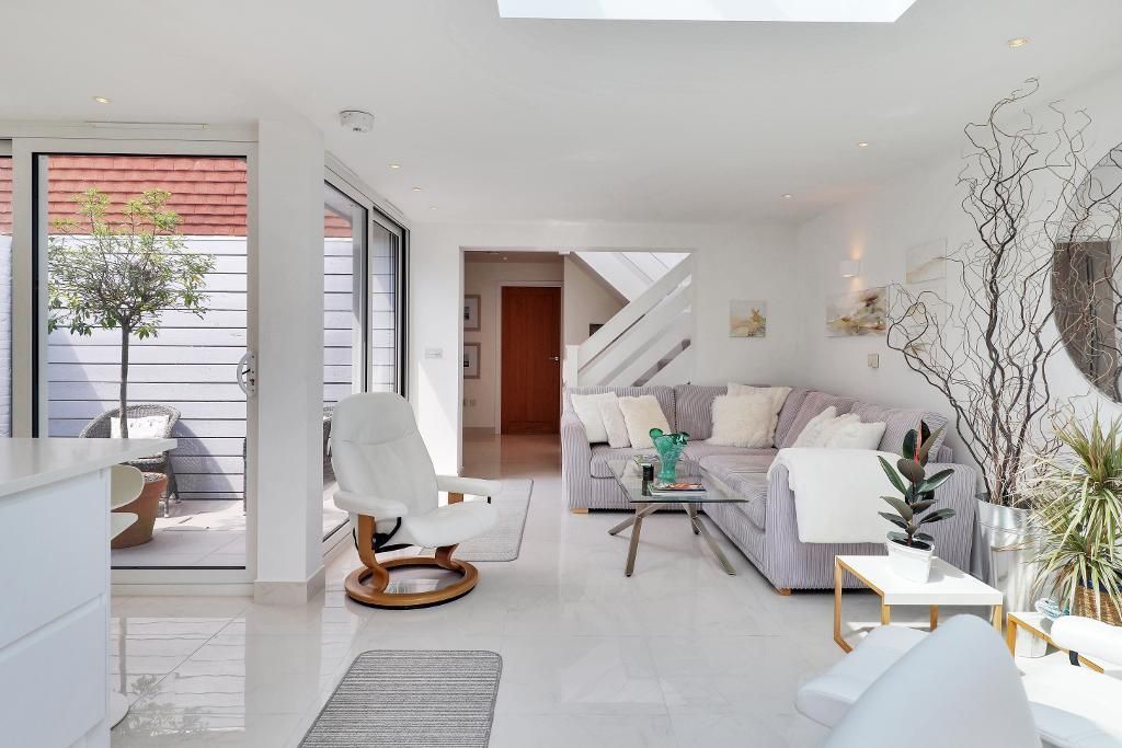 Property photo 1 of 20 Photo 1