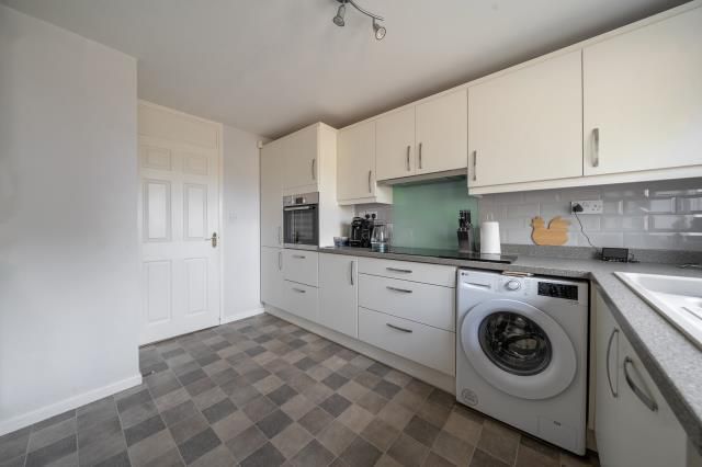 Property photo 2 of 23 Kitchen