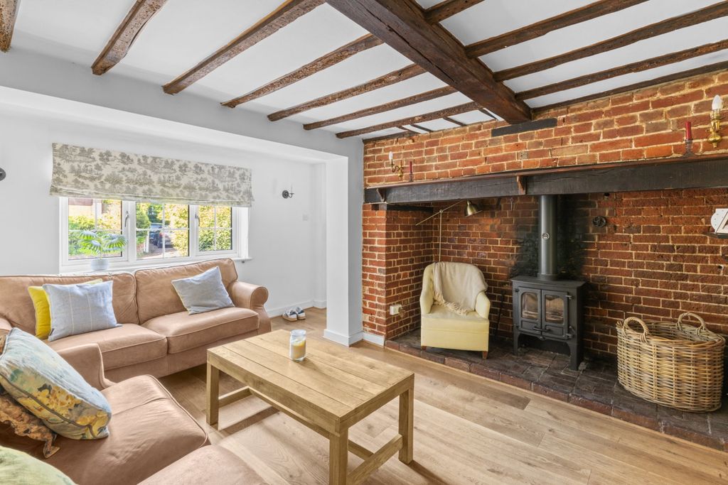 Property photo 2 of 18