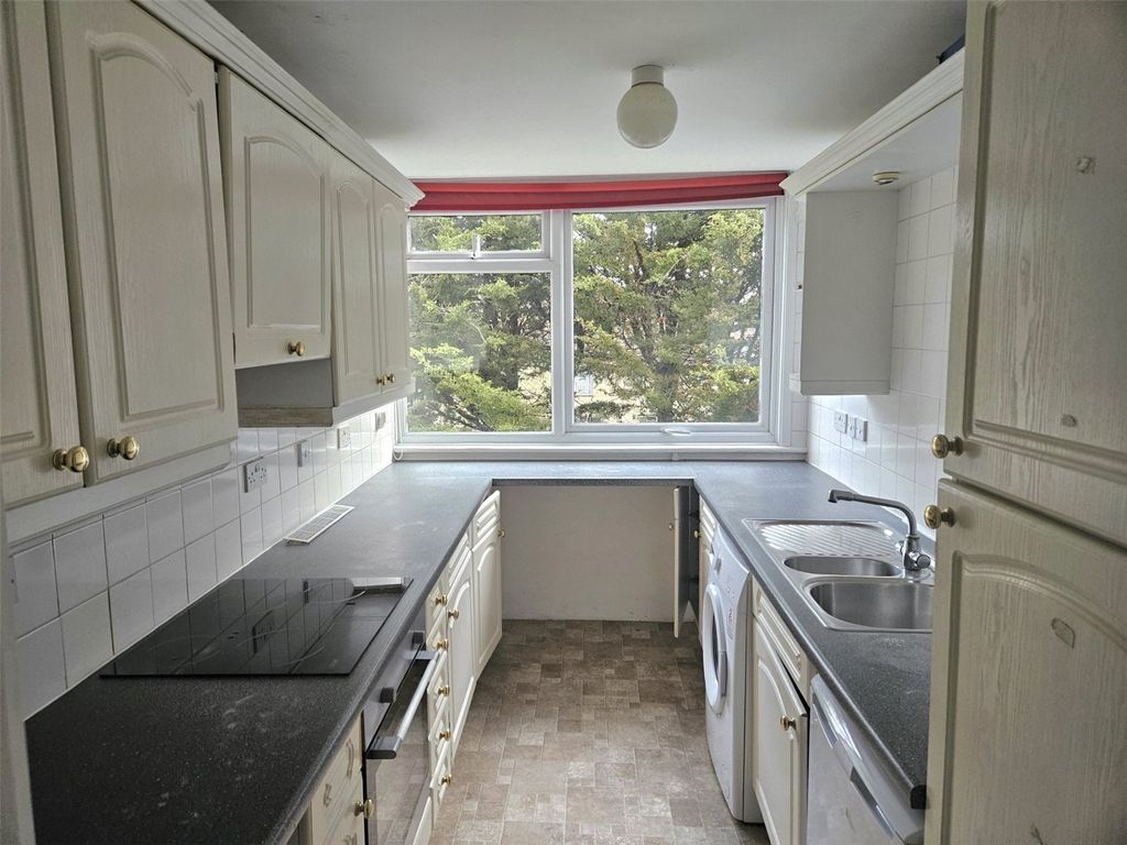 Property photo 3 of 7 Picture No. 05