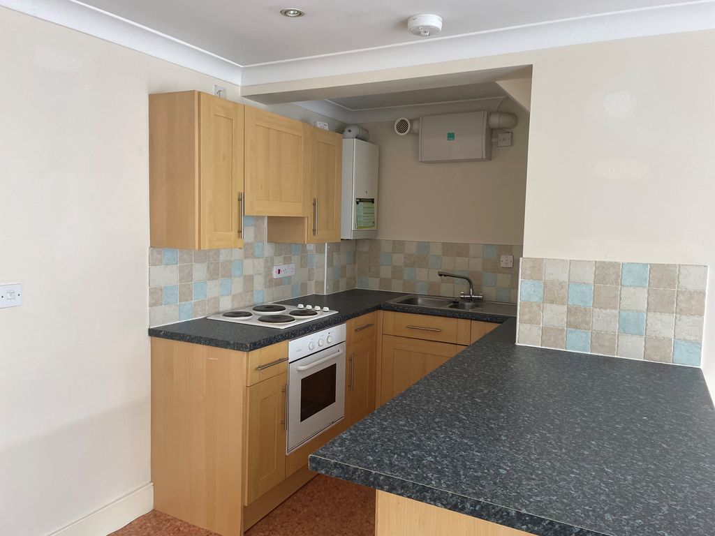 Property photo 2 of 5 Kitchen