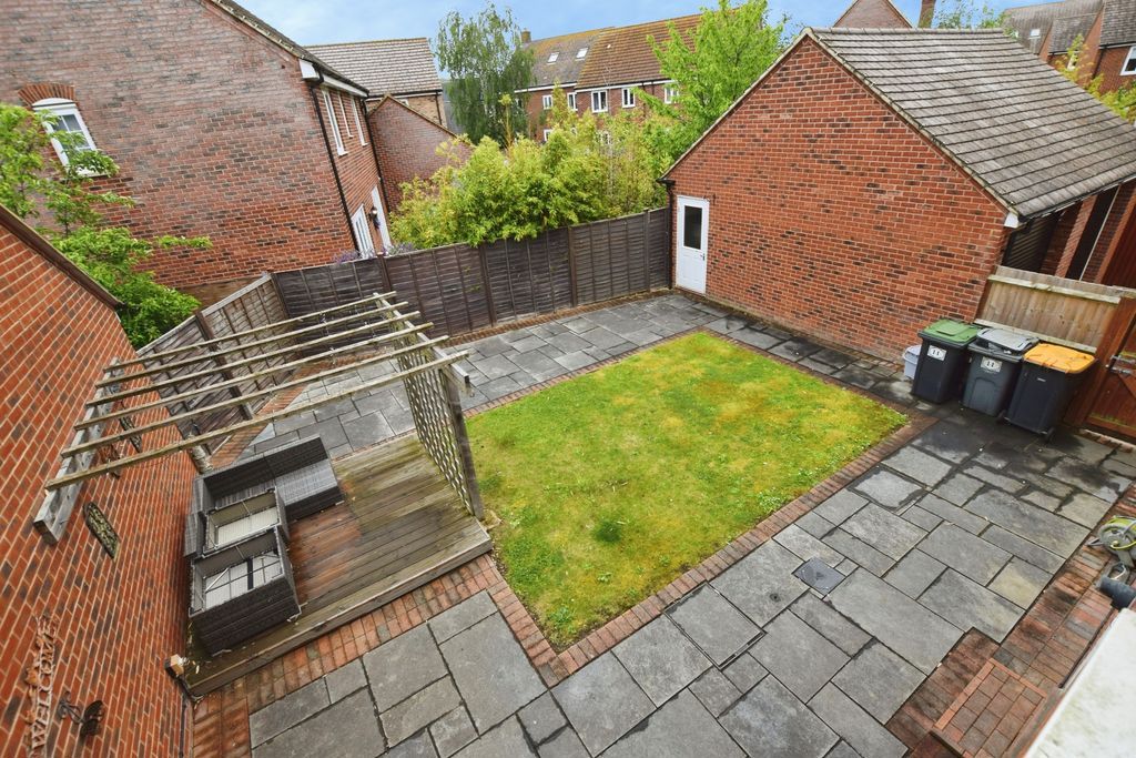 Property photo 3 of 32 Rear Garden