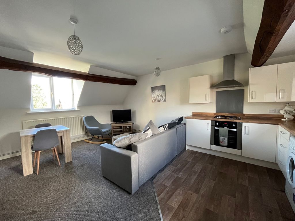 Property photo 2 of 11 Image