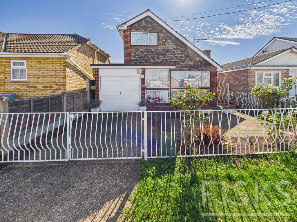 Property photo 1 of 12