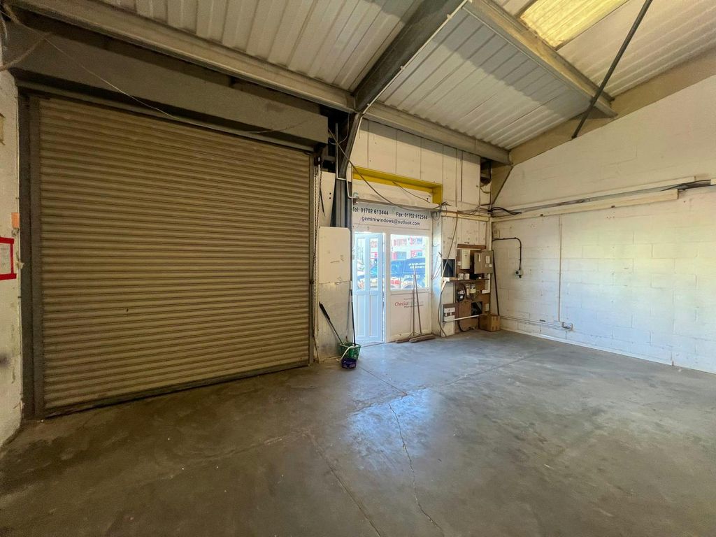 Property photo 3 of 9 80d9d959A5Ac40B98B7B8342184694F0.Jpg