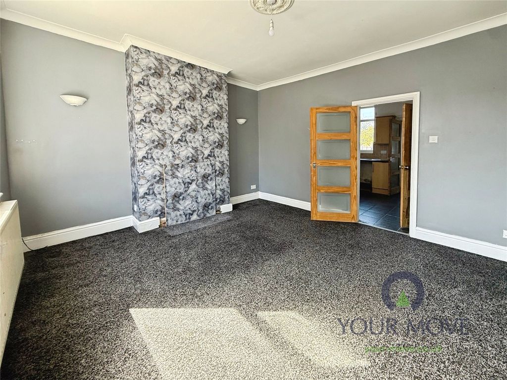 Property photo 2 of 8 Picture No. 01
