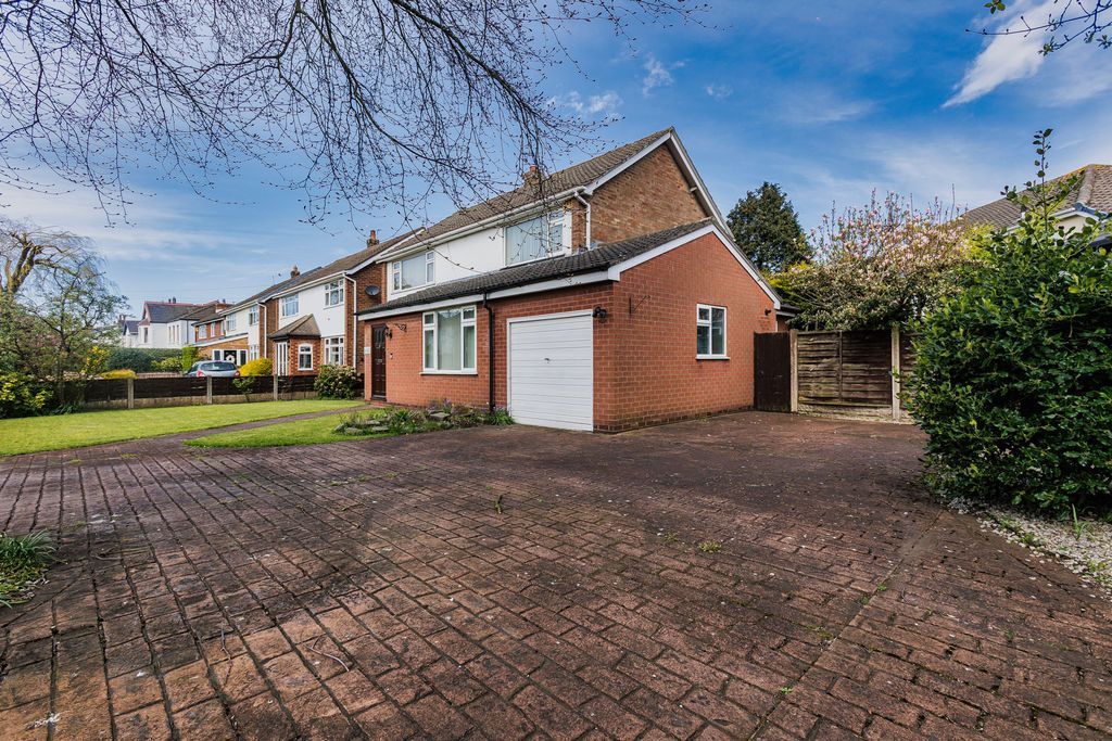 Property photo 3 of 23