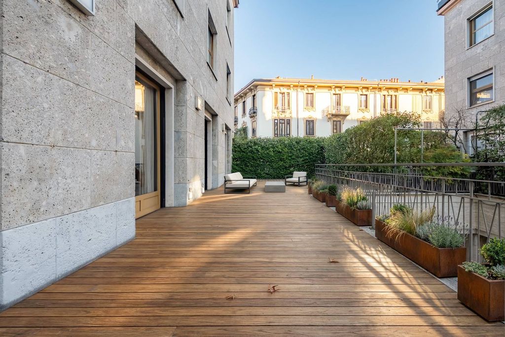 Property photo 1 of 38