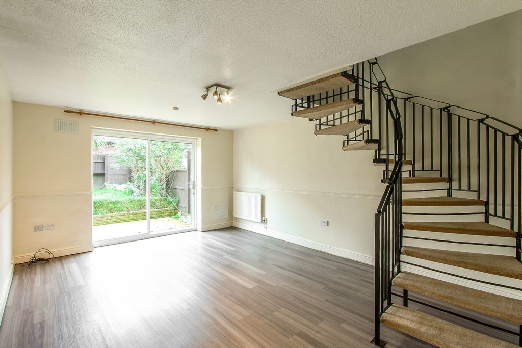 Property photo 3 of 12 Living Room