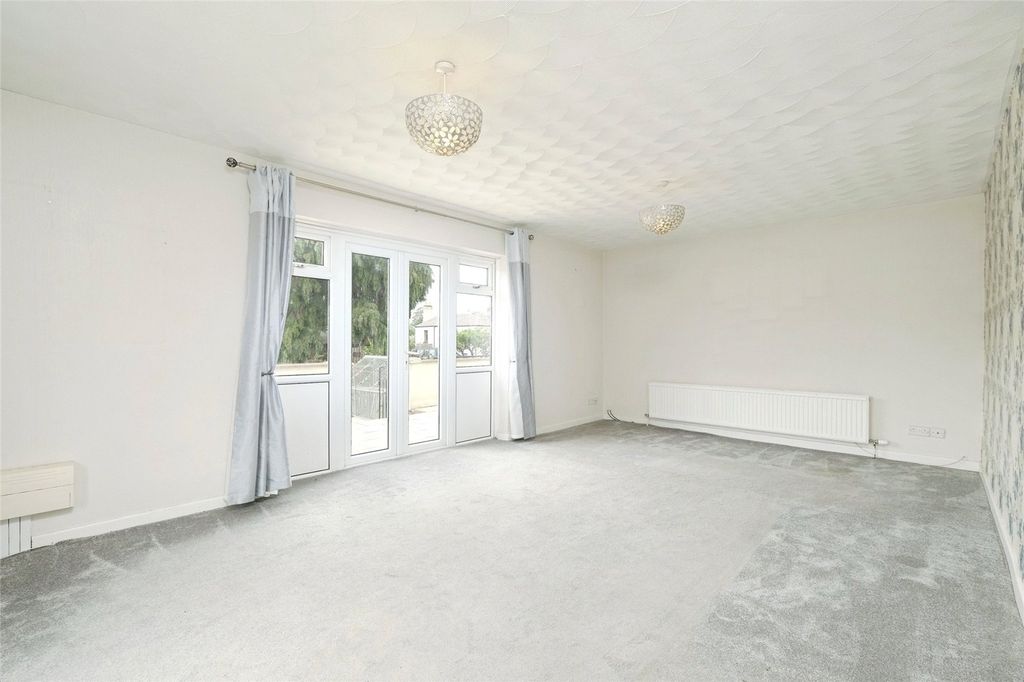 Property photo 2 of 19 Picture No. 47