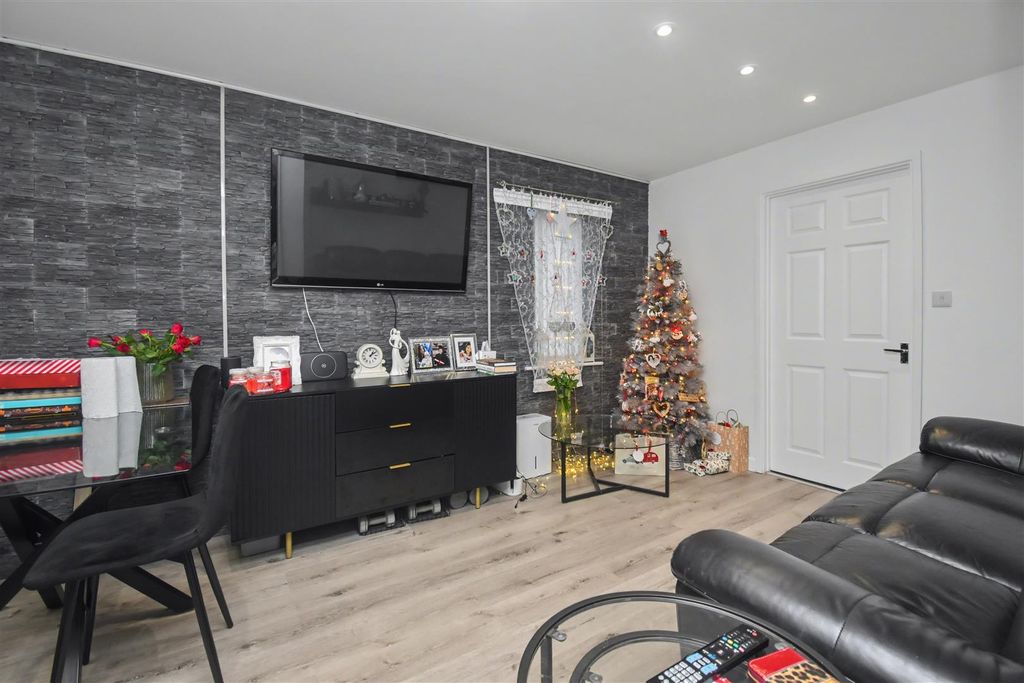 Property photo 2 of 19 Dsc_0016.Jpg