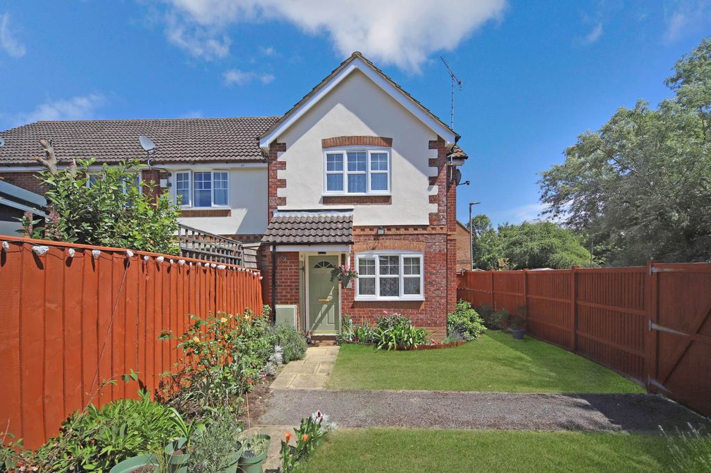 Property photo 1 of 18