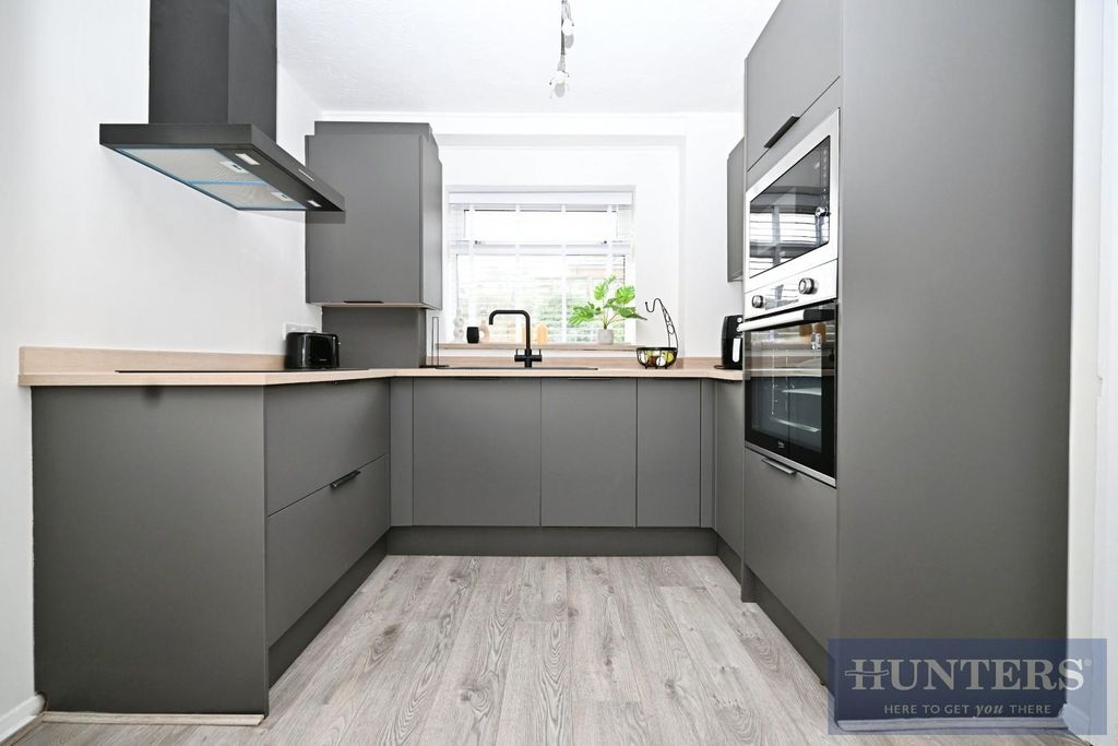 Property photo 2 of 12 Af66Ef0B-Dsc_0997.Jpg