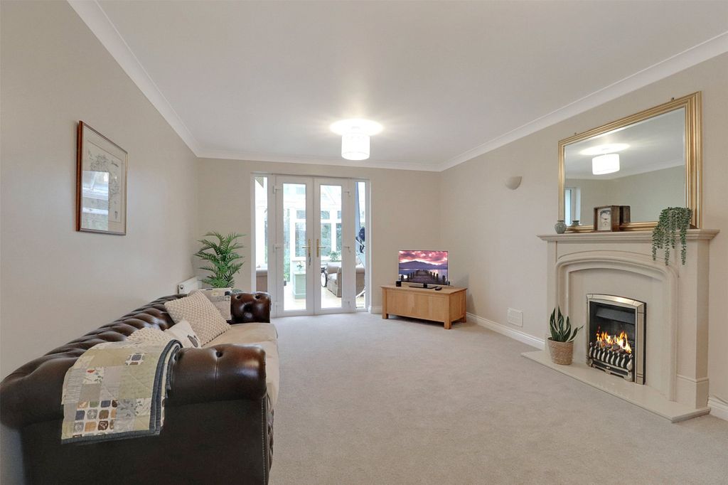 Property photo 3 of 26 3 - Picture No. 07