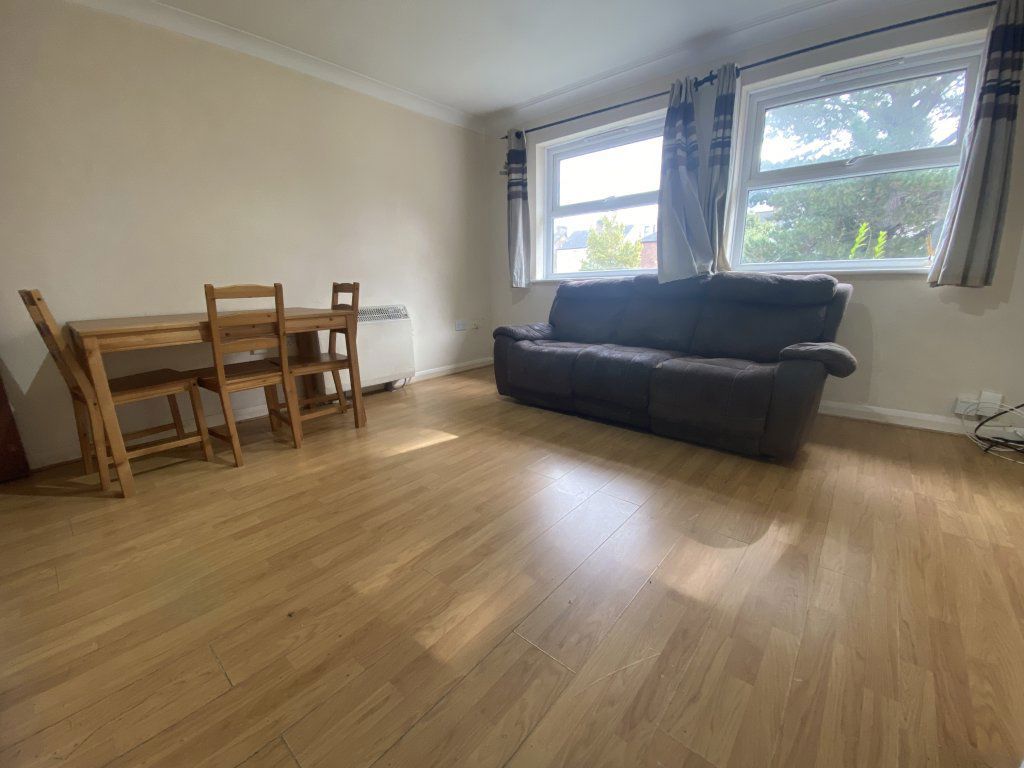 Property photo 3 of 5