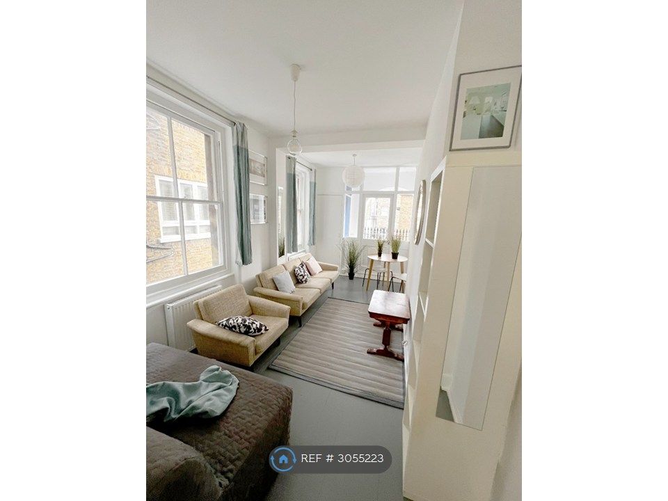 Property photo 1 of 15 Living Room
