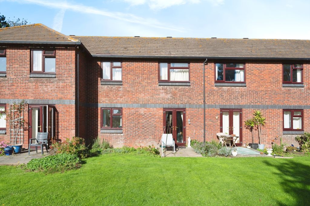 Property photo 1 of 16 Photography