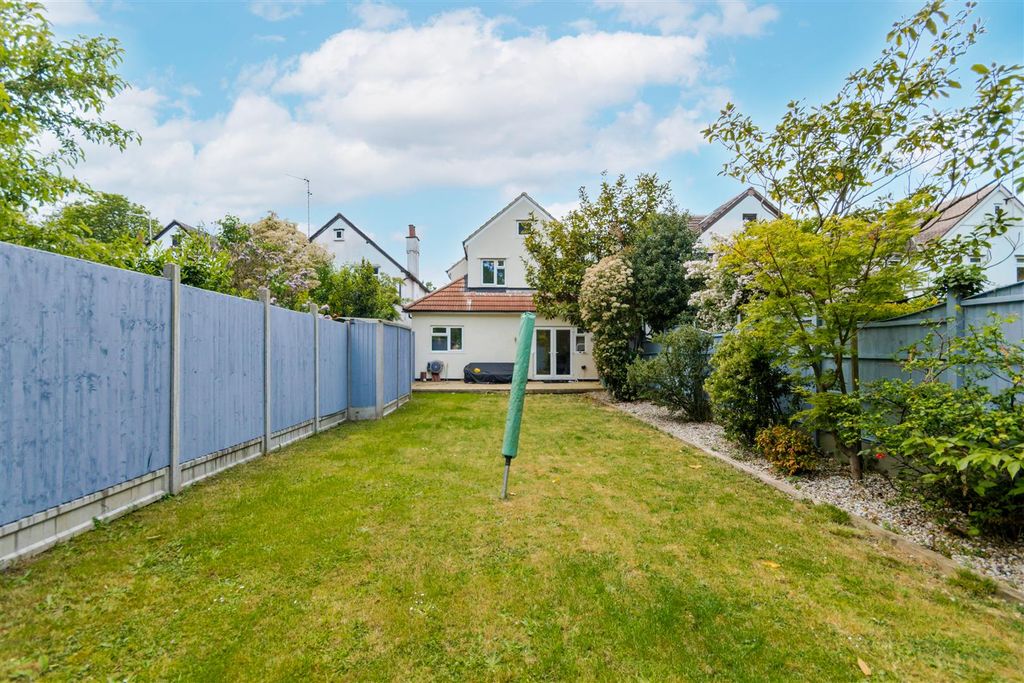 Additional image 6 of 3 bed maisonette for saleEastcote Road, Pinner HA5