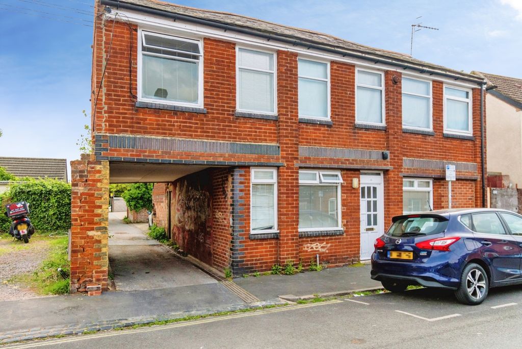Property photo 1 of 16 Pbox-Img.Jpg