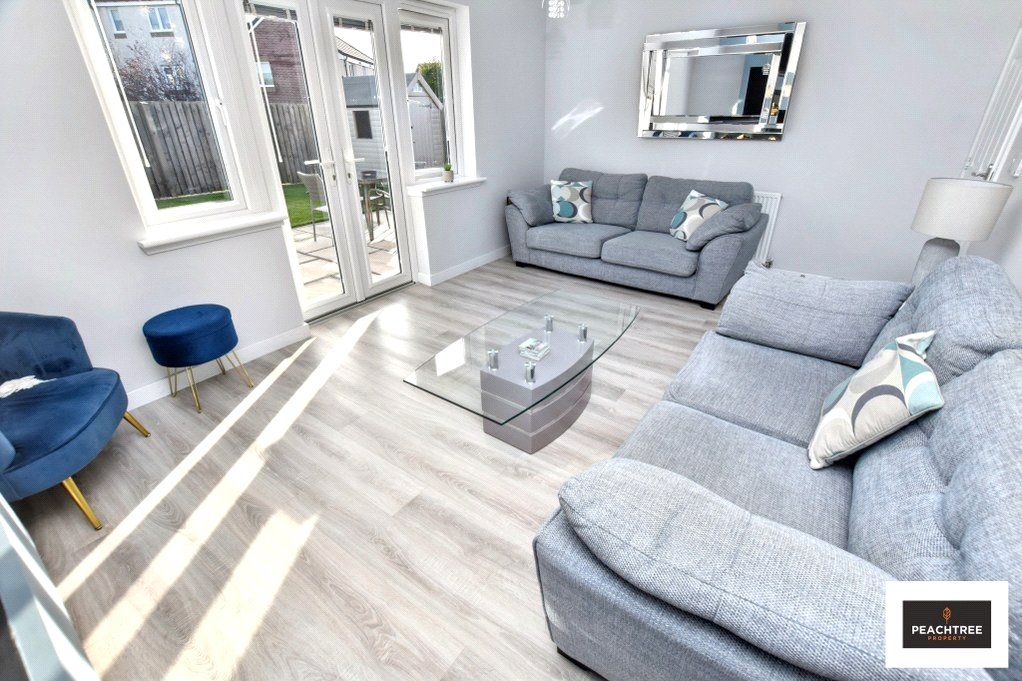 Property photo 3 of 27 Picture No. 12