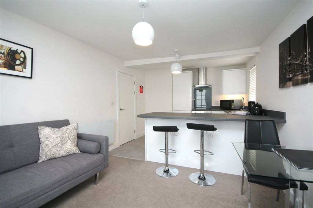 Property photo 1 of 7 Picture No. 16