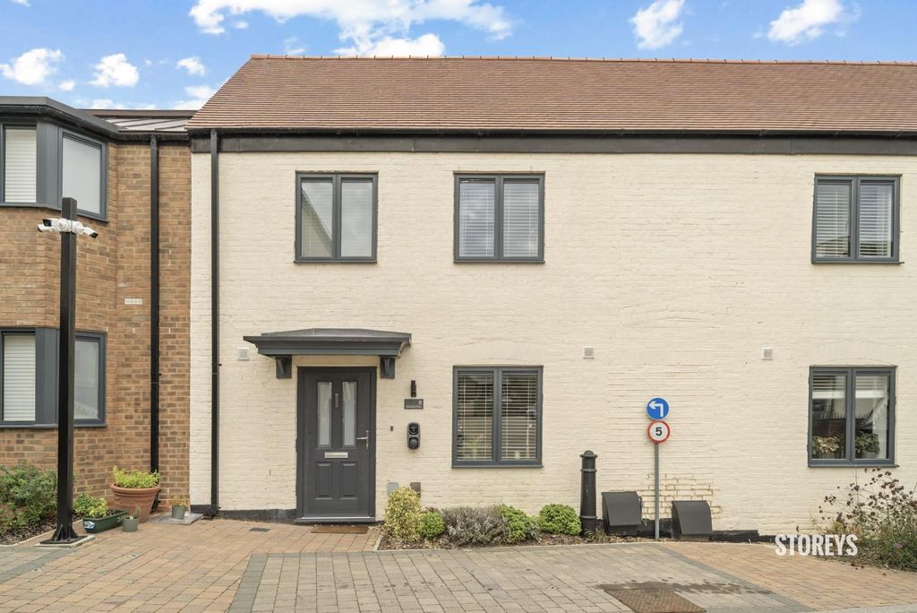 Property photo 1 of 30