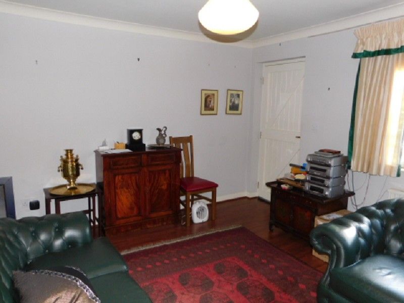 Property photo 3 of 11 Not Specified