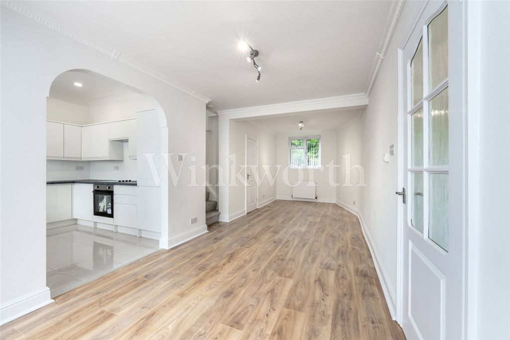 Property photo 2 of 10 Picture No. 02