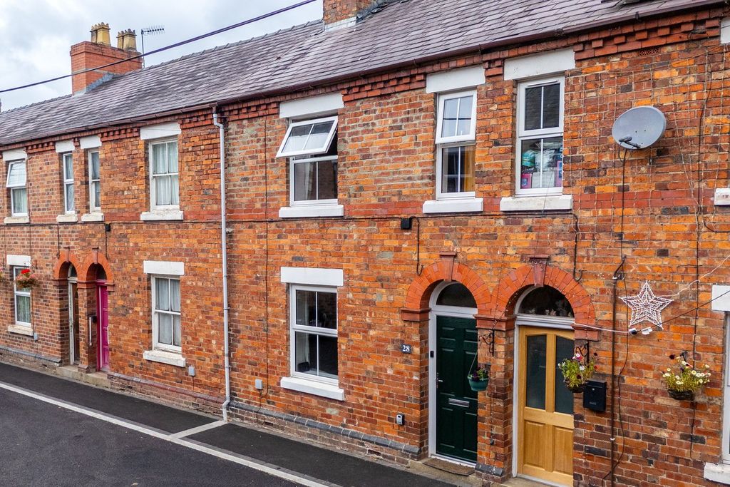 Property photo 1 of 39