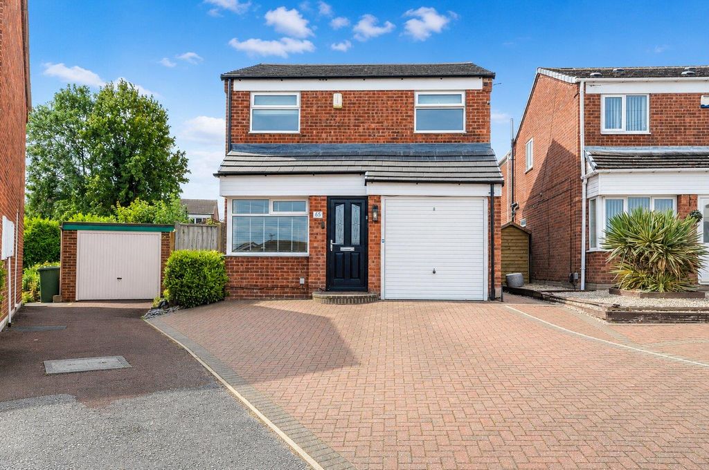 Property photo 1 of 16