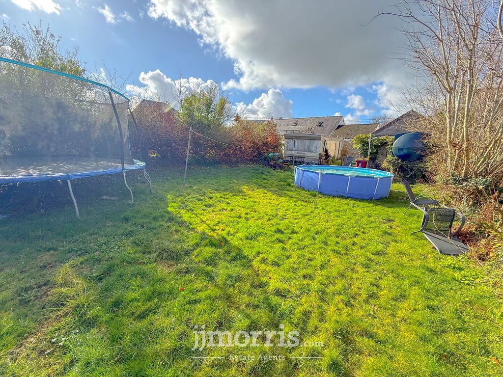 Property photo 2 of 18