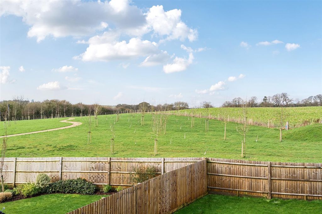 Property photo 2 of 19 View