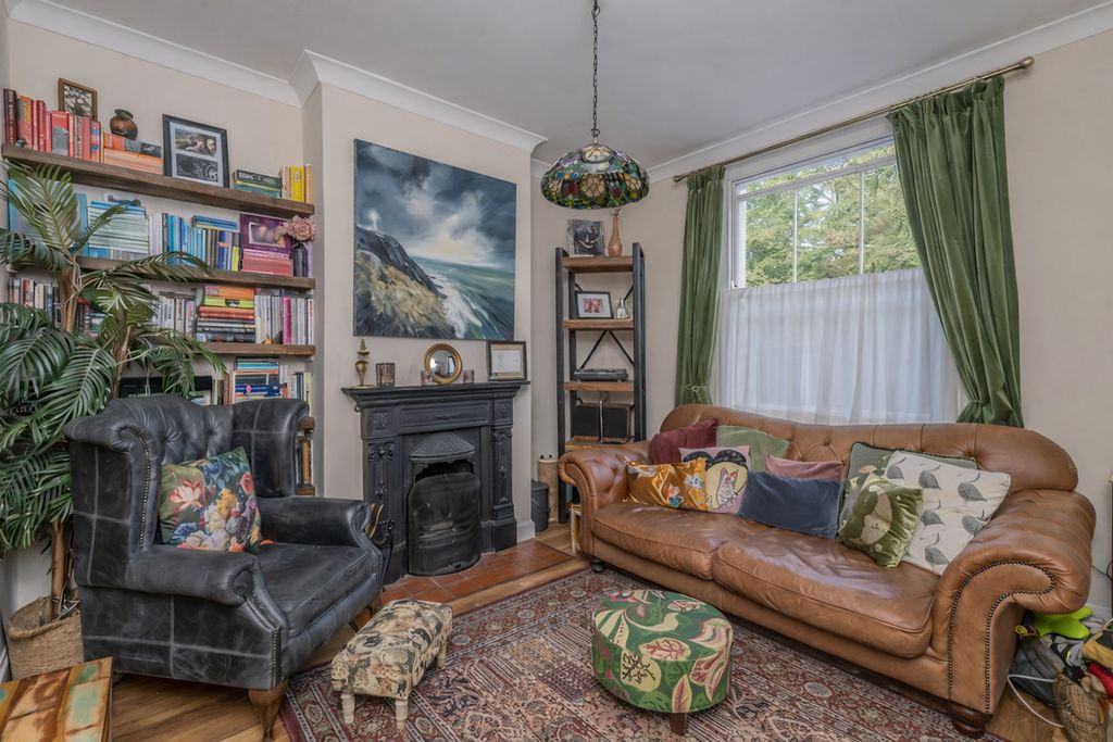 Property photo 2 of 15