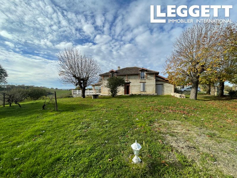 Property photo 2 of 10