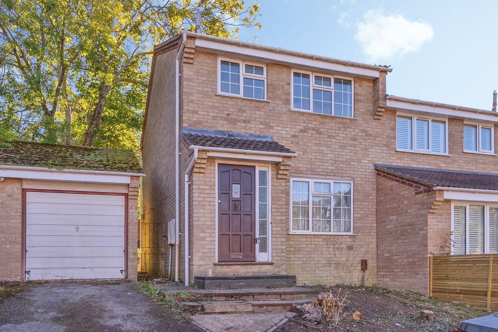 Property photo 1 of 24 Pbox-Img.Jpg