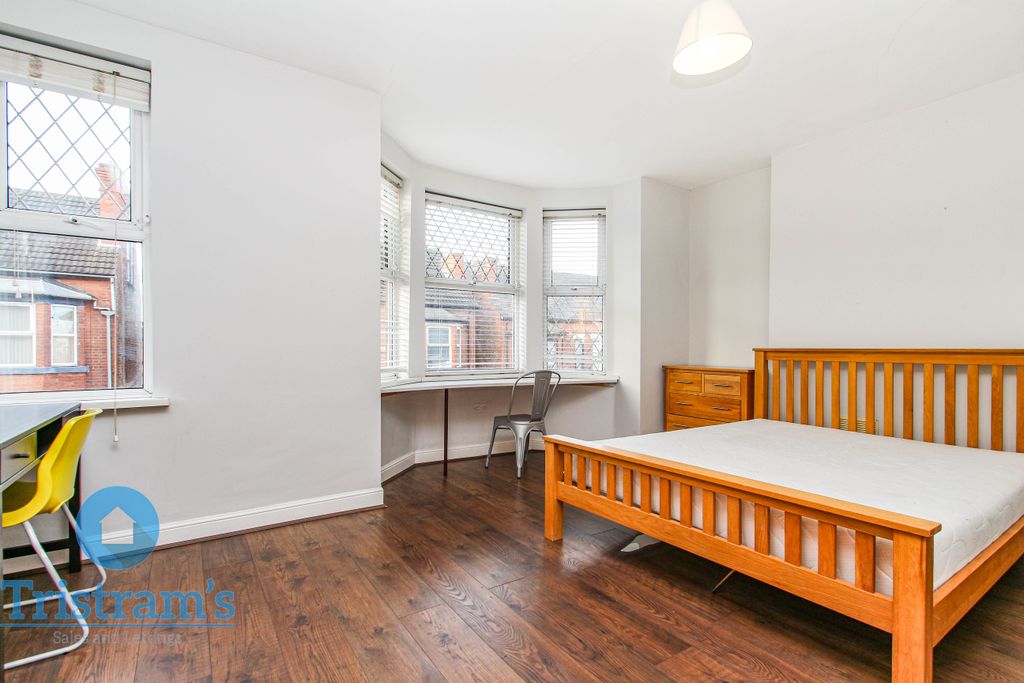 Property photo 2 of 22 Img_7952