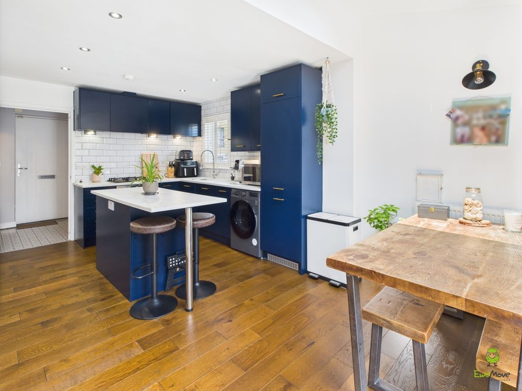 Property photo 3 of 15 Kitchen Diner James Hillier Ewemove Bexley And Dar
