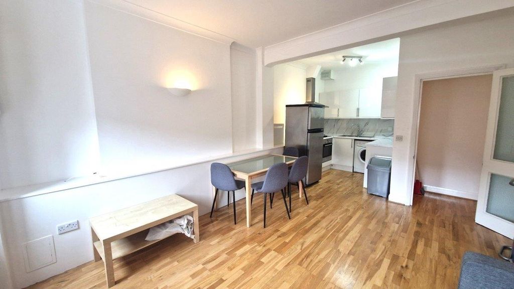 Property photo 2 of 4 A8462D86-5A38-419B-Bc4D-Db65Ead427E5.Jpg