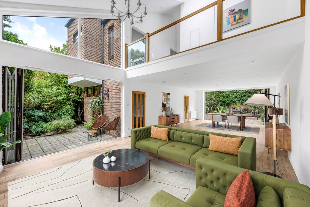 Property photo 3 of 15 Picture No. 20