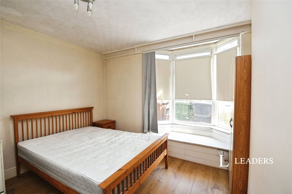 Property photo 1 of 10 Picture No. 02