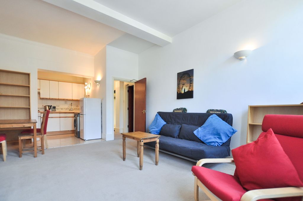 Property photo 3 of 7