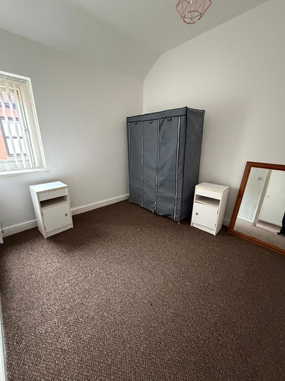 Property photo 2 of 3