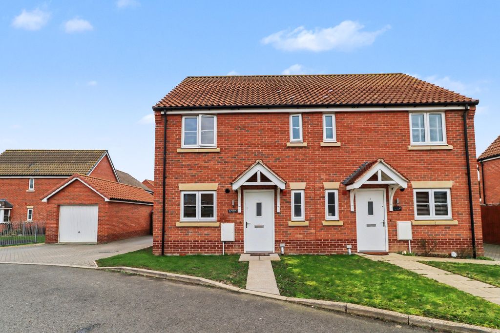 Property photo 1 of 18 4907480